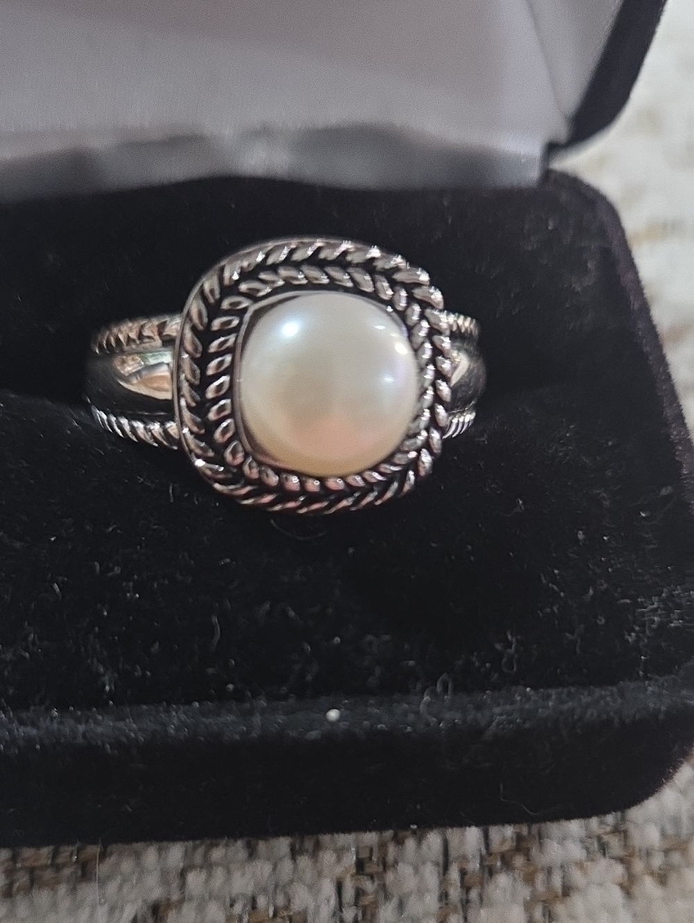 Sterling Silver Pearl Rope-Frame Ring - White Pearl